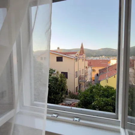 Perina Apartamento Trogir